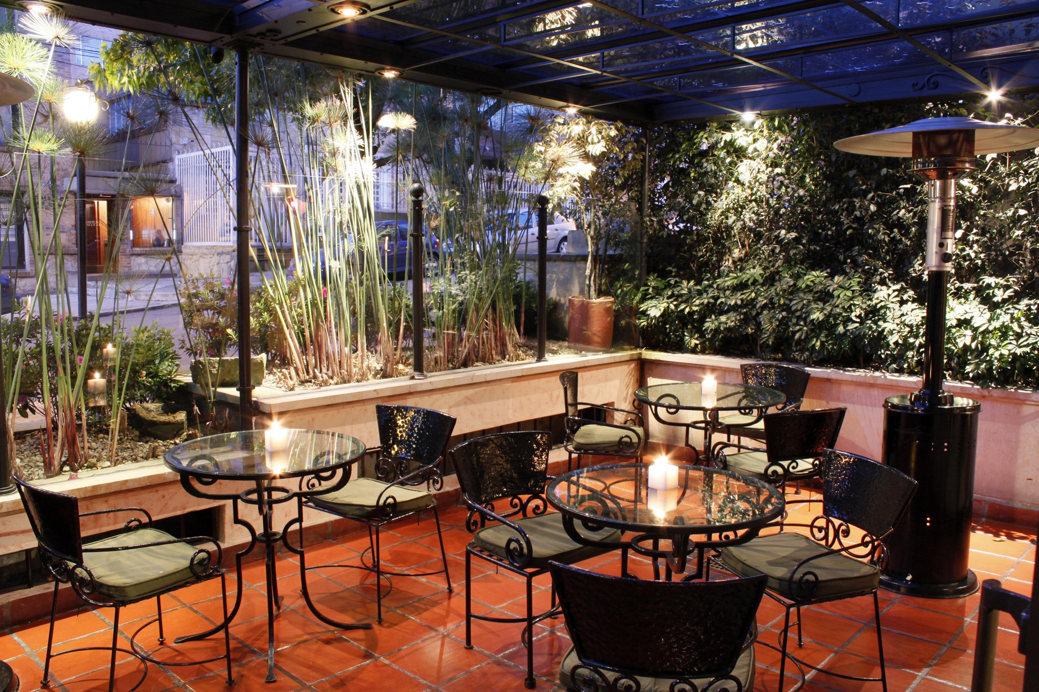 Hotel Estelar Suites Jones Bogotá Restaurant foto