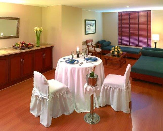 Hotel Estelar Suites Jones Bogotá Cameră foto